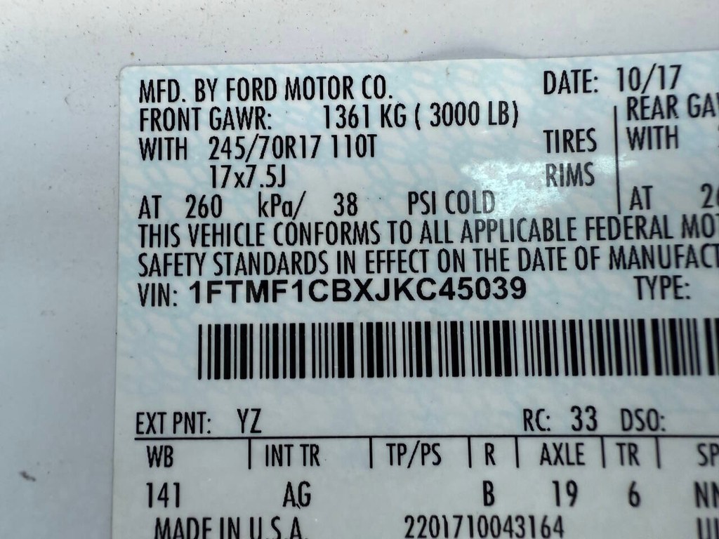 Ford F-150 Vehicle Full-screen Gallery Image 25