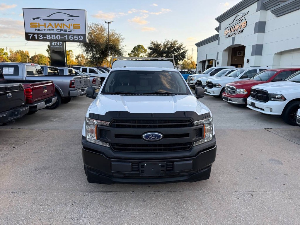 Ford F-150 Vehicle Full-screen Gallery Image 31