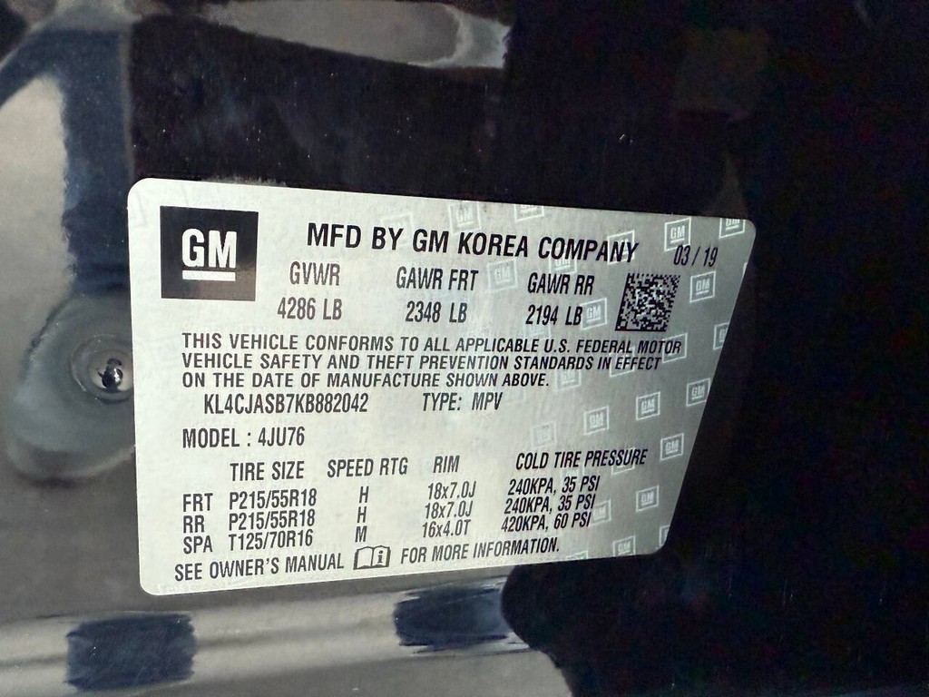 Buick Encore Vehicle Full-screen Gallery Image 18