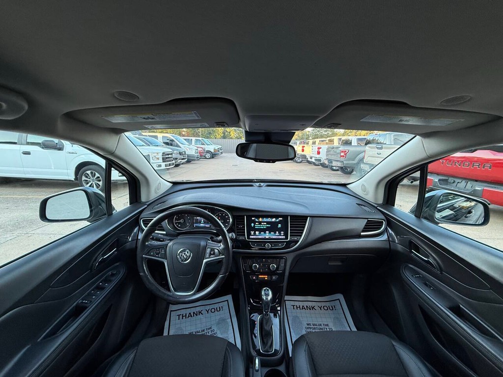 Buick Encore Vehicle Full-screen Gallery Image 19