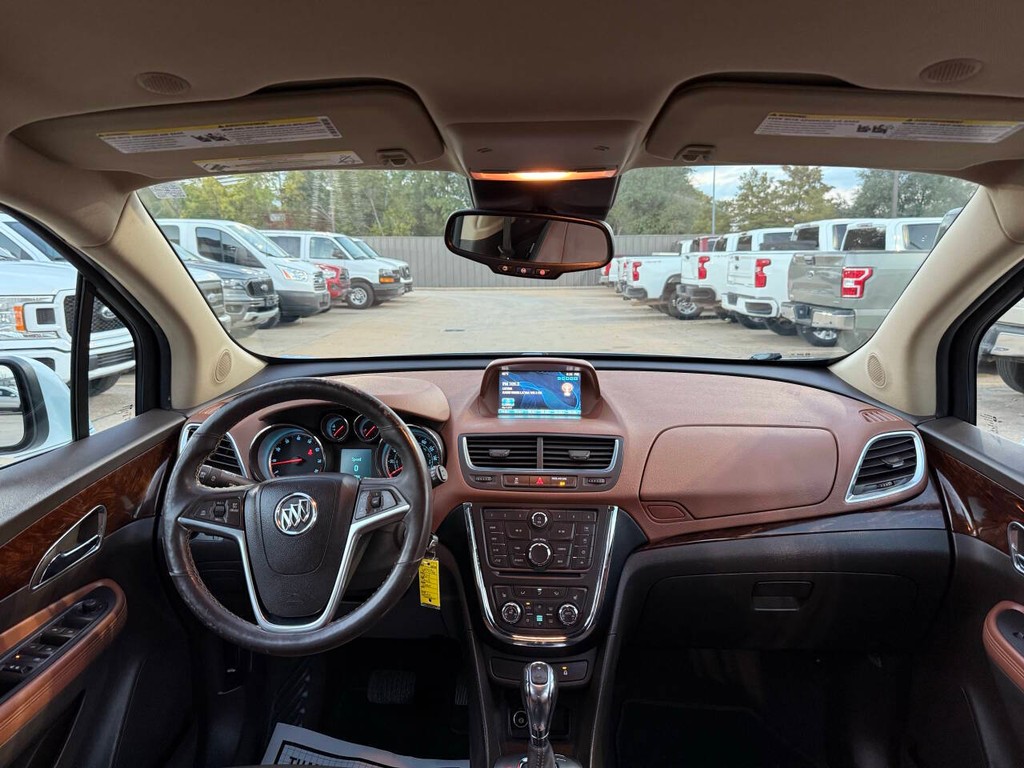 Buick Encore Vehicle Full-screen Gallery Image 17
