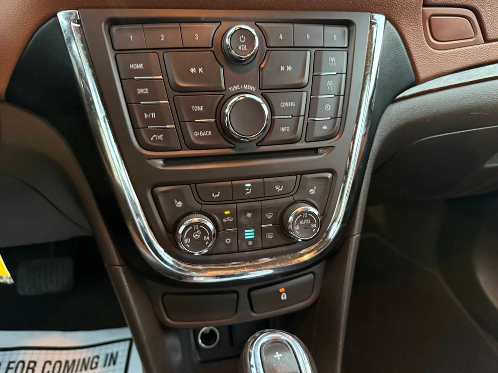 Buick Encore Vehicle Full-screen Gallery Image 30