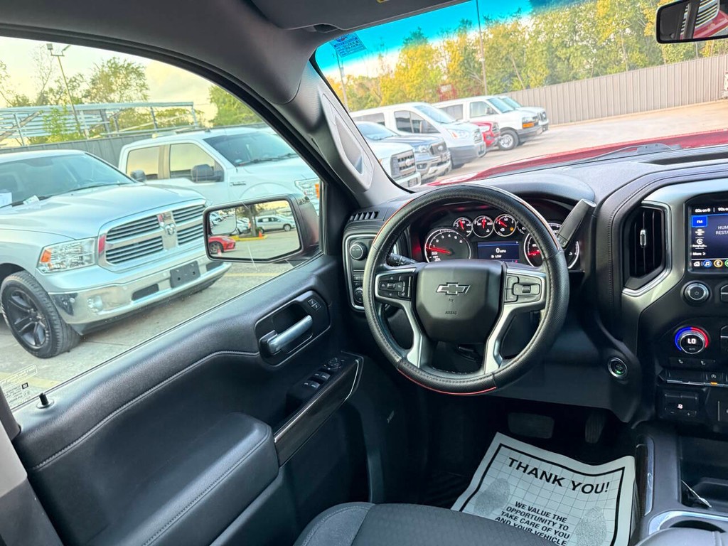 Chevrolet Silverado 1500 Vehicle Full-screen Gallery Image 19