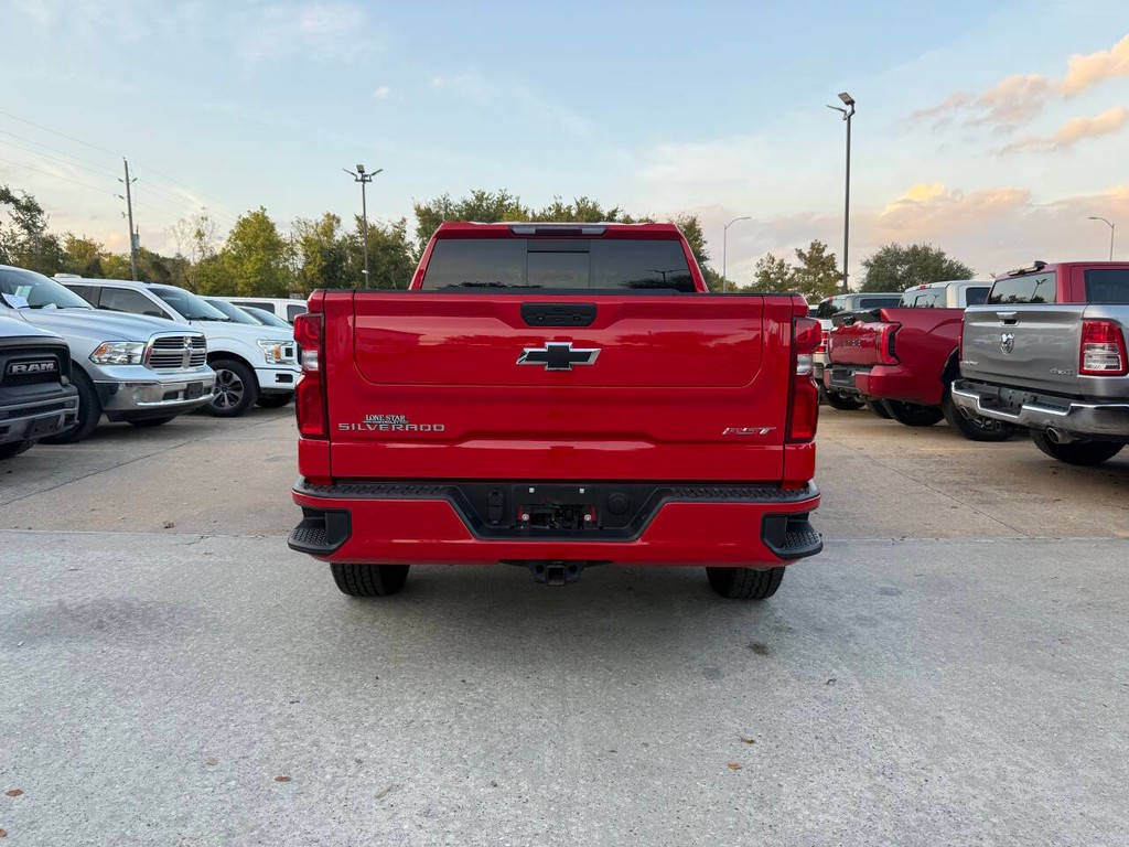Chevrolet Silverado 1500 Vehicle Full-screen Gallery Image 39