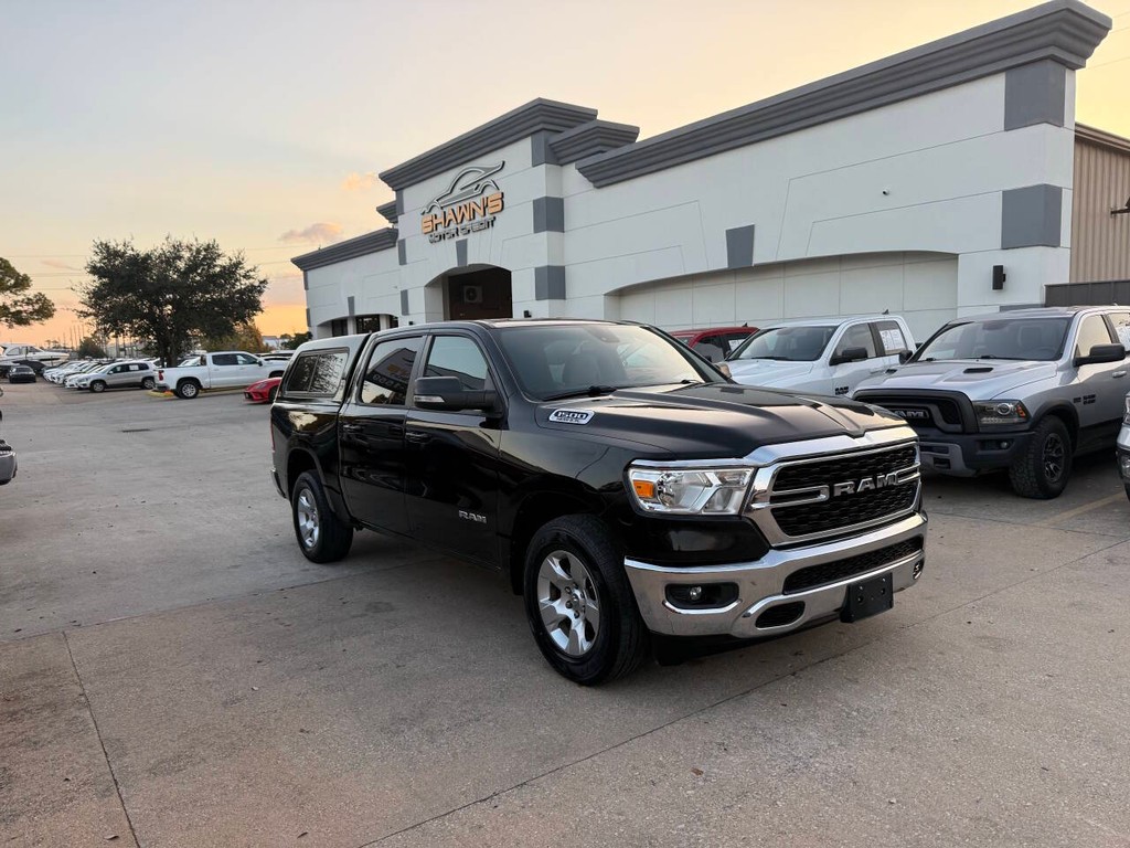 Ram 1500 Vehicle Full-screen Gallery Image 02