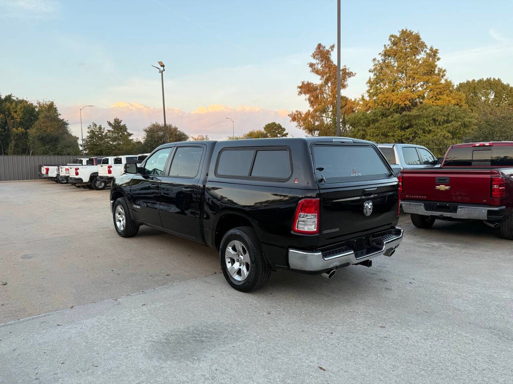 Ram 1500 Vehicle Full-screen Gallery Image 04