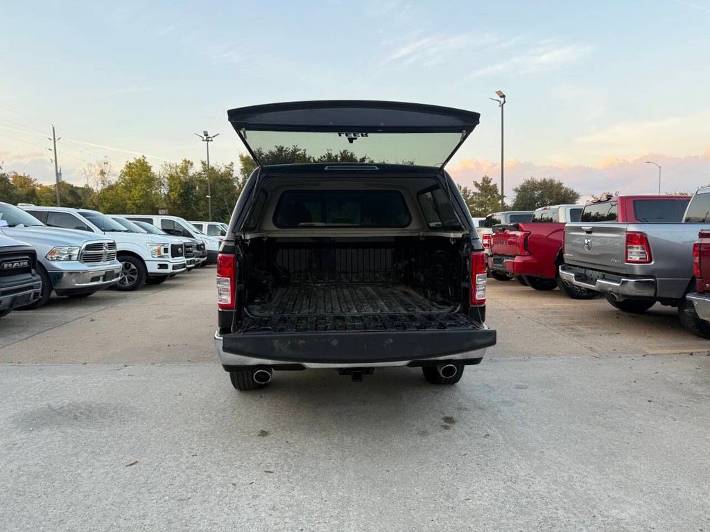 Ram 1500 Vehicle Full-screen Gallery Image 37