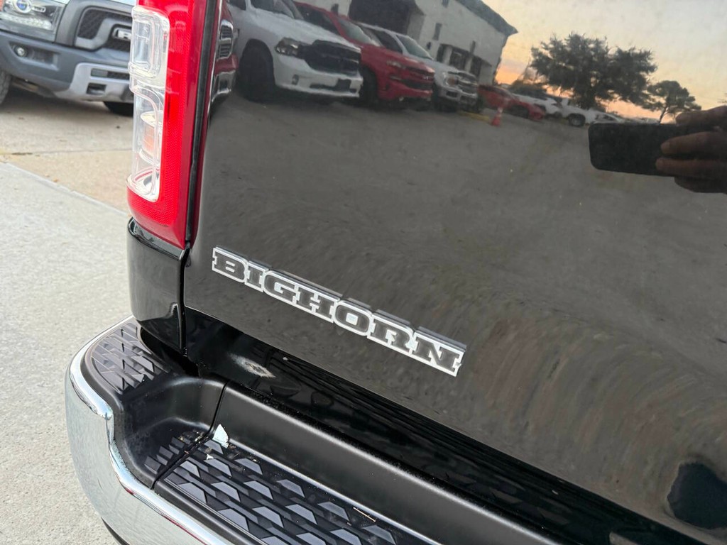 Ram 1500 Vehicle Full-screen Gallery Image 39