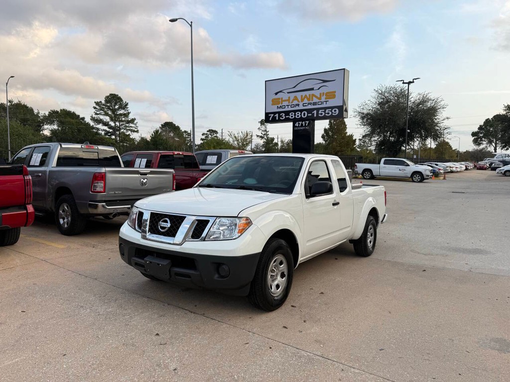 Nissan Frontier Vehicle Full-screen Gallery Image 40
