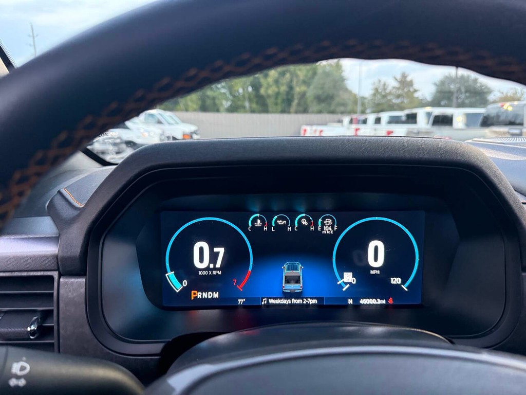 Ford F-150 Vehicle Full-screen Gallery Image 33