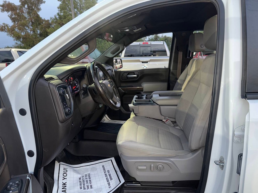 Chevrolet Silverado 1500 Vehicle Full-screen Gallery Image 07