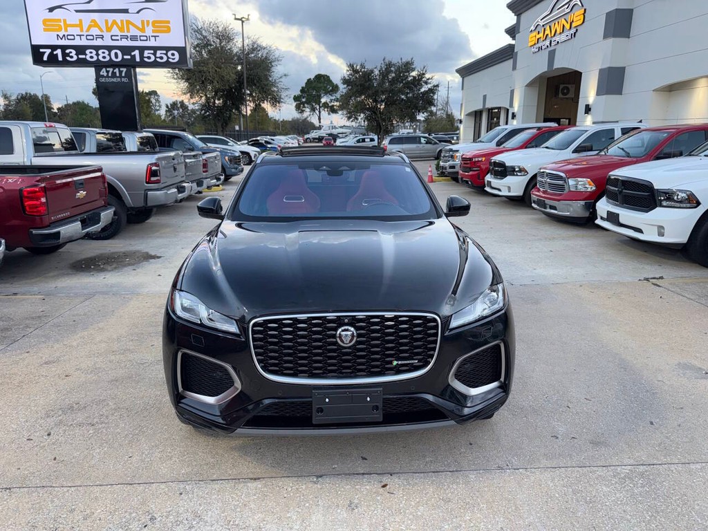 Jaguar F-PACE Vehicle Full-screen Gallery Image 41