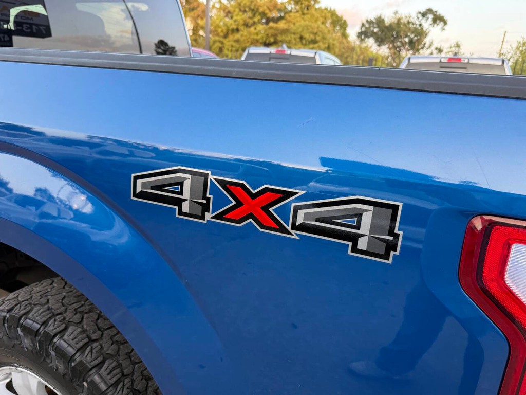 Ford F-150 Vehicle Full-screen Gallery Image 38