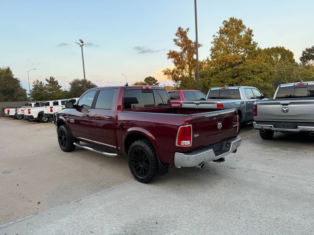 Ram 1500 Vehicle Full-screen Gallery Image 04