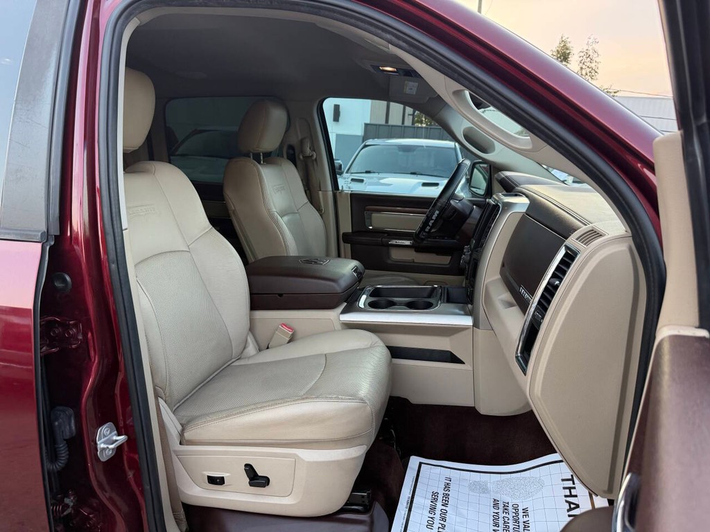 Ram 1500 Vehicle Full-screen Gallery Image 10