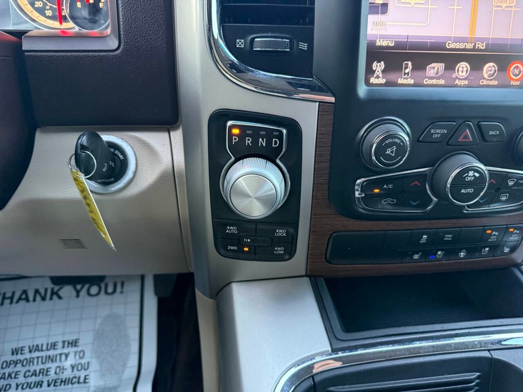 Ram 1500 Vehicle Full-screen Gallery Image 28