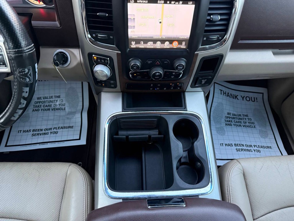 Ram 1500 Vehicle Full-screen Gallery Image 29