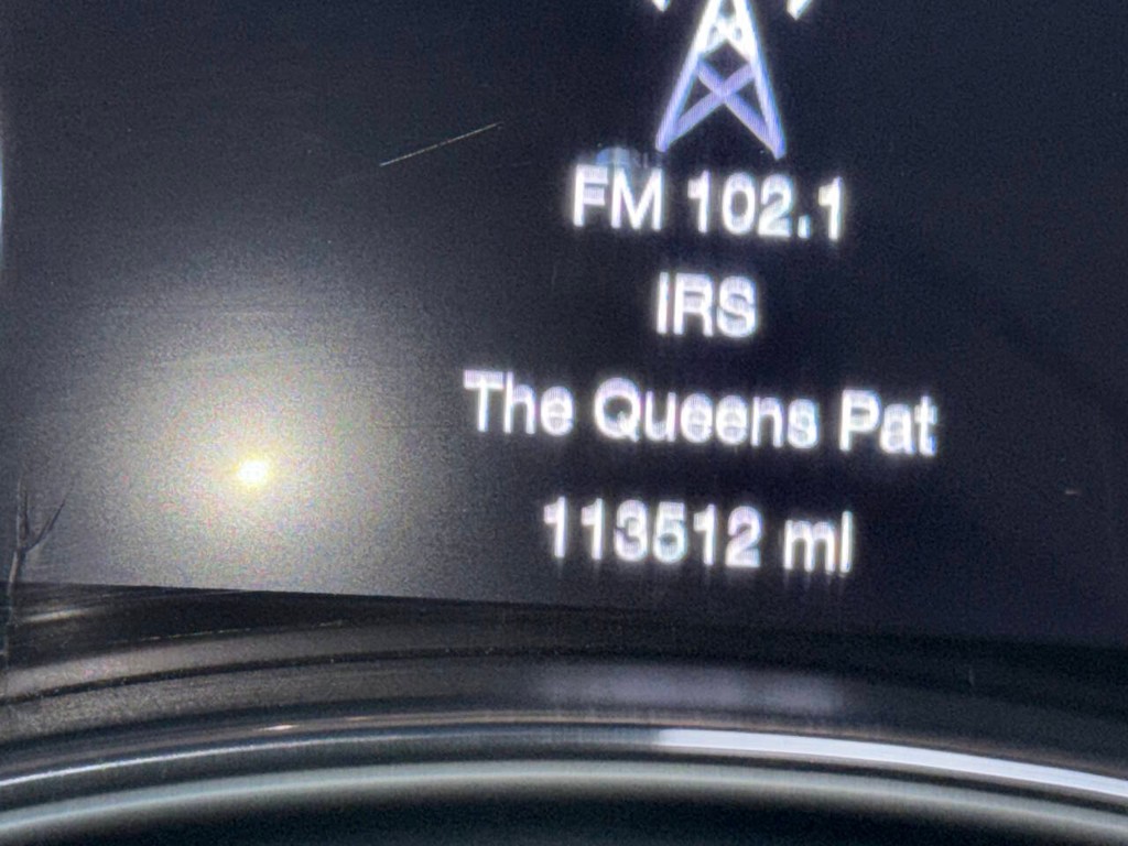 Jeep Grand Cherokee Vehicle Full-screen Gallery Image 37