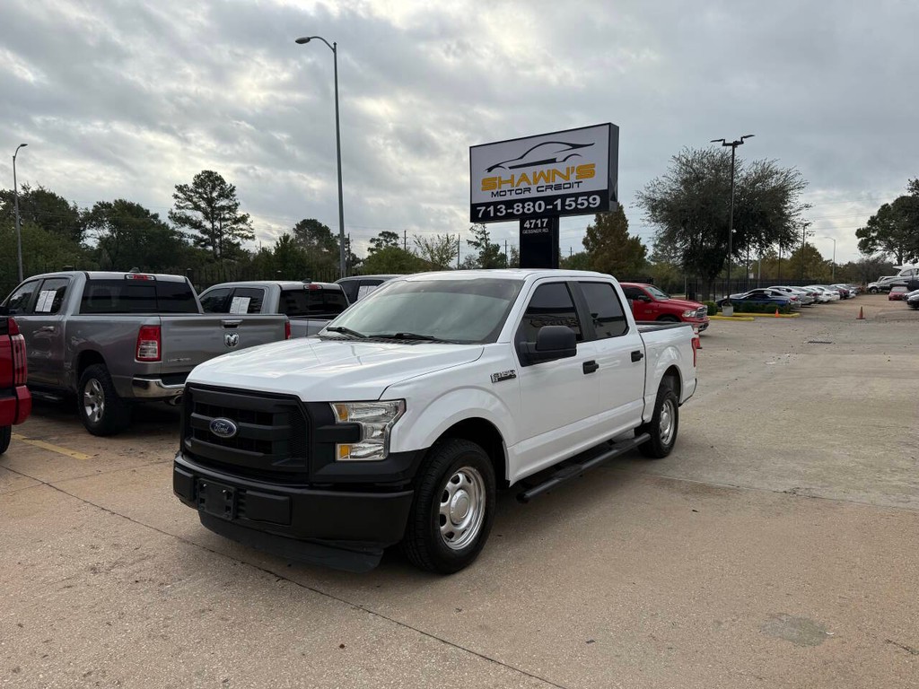 Ford F-150 Vehicle Full-screen Gallery Image 03