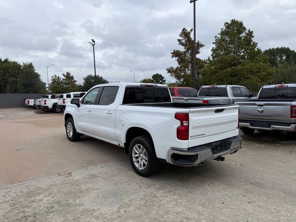 Chevrolet Silverado 1500 Vehicle Full-screen Gallery Image 04