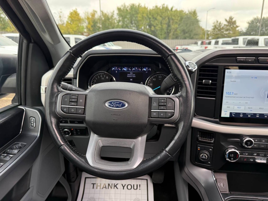 Ford F-150 Vehicle Full-screen Gallery Image 21