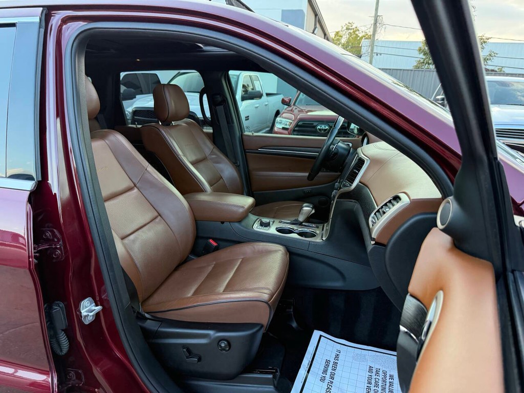 Jeep Grand Cherokee Vehicle Full-screen Gallery Image 10