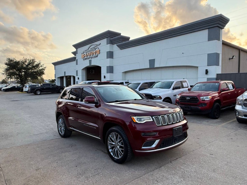 Jeep Grand Cherokee Vehicle Full-screen Gallery Image 47
