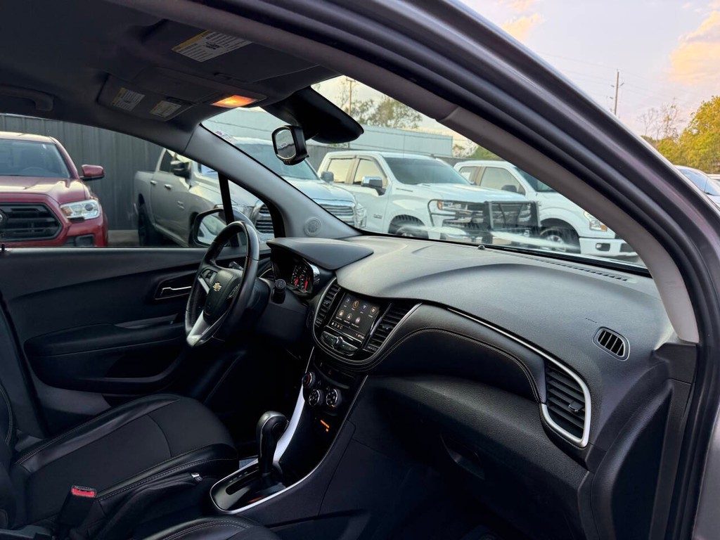 Chevrolet Trax Vehicle Full-screen Gallery Image 09