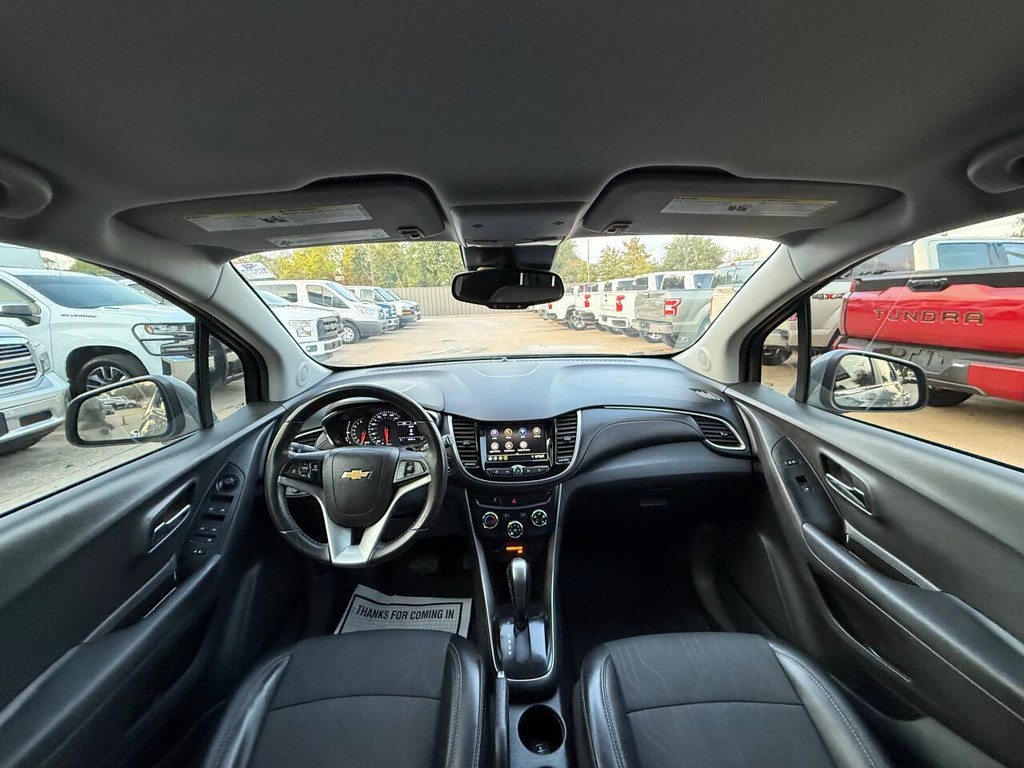 Chevrolet Trax Vehicle Full-screen Gallery Image 18