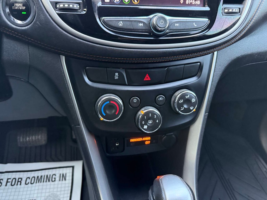 Chevrolet Trax Vehicle Full-screen Gallery Image 28