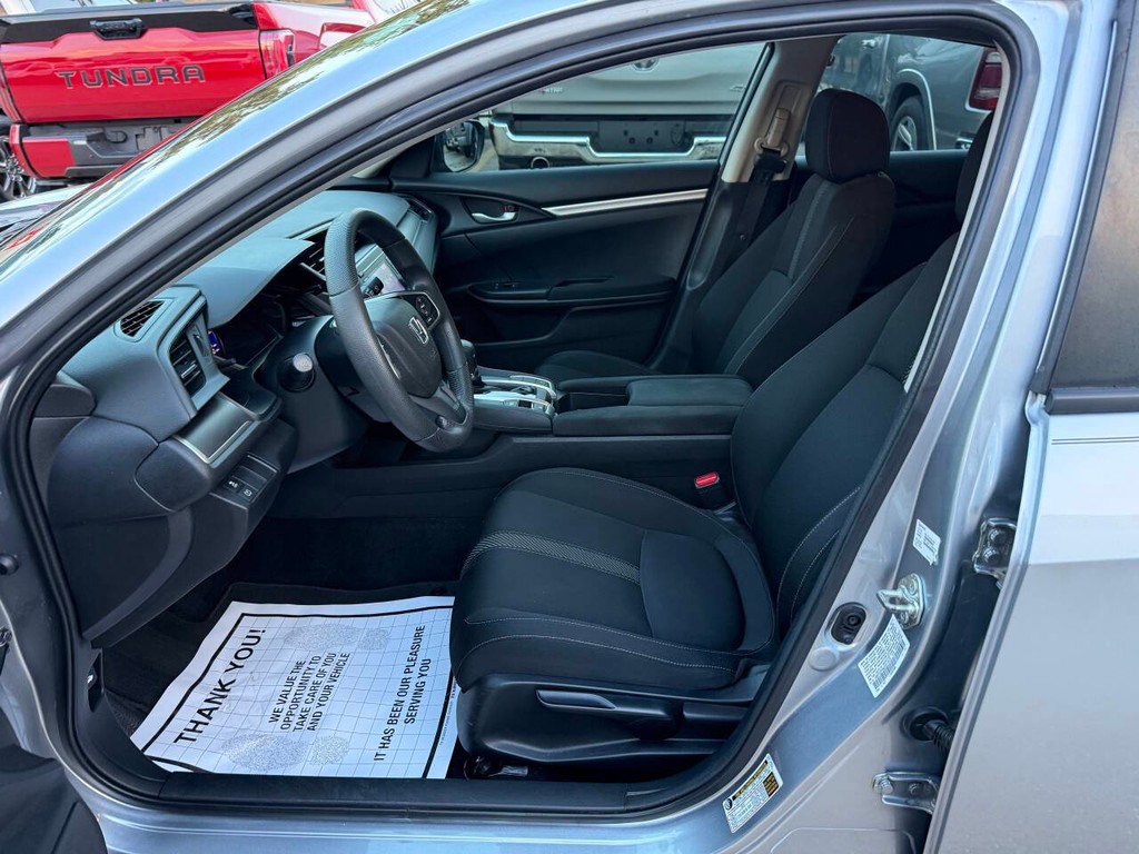 Honda Civic Sedan Vehicle Full-screen Gallery Image 07