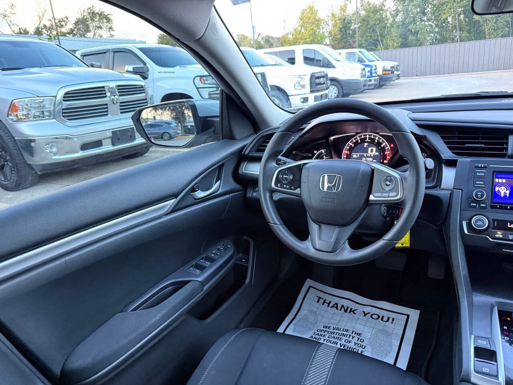 Honda Civic Sedan Vehicle Full-screen Gallery Image 19