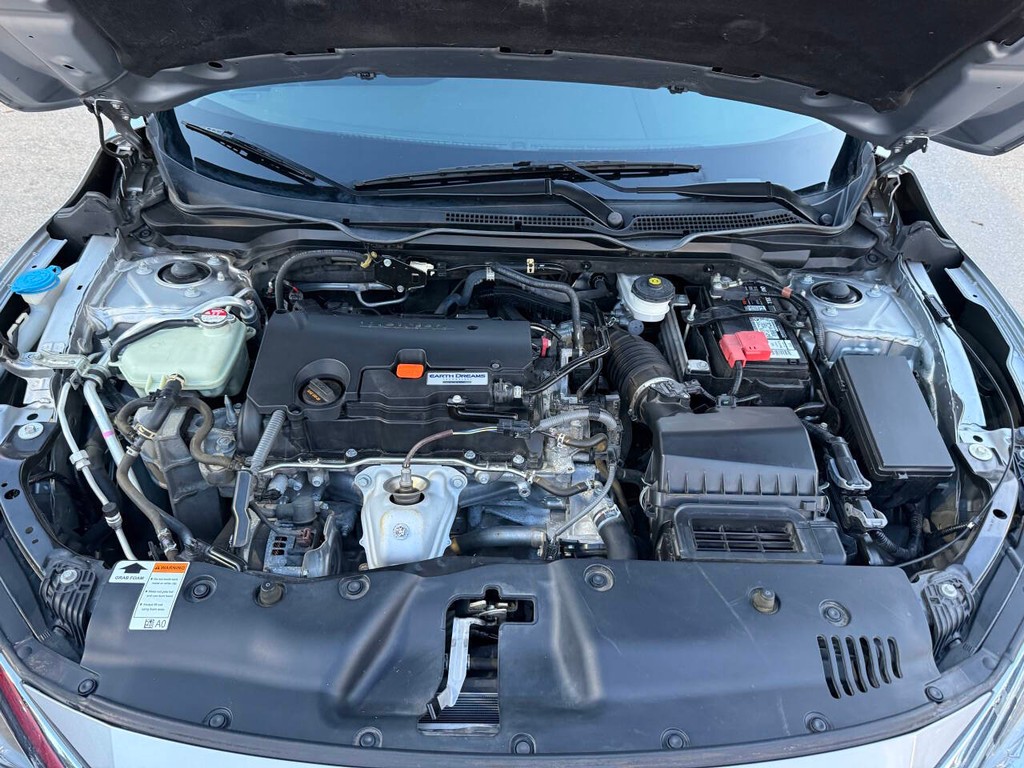 Honda Civic Sedan Vehicle Full-screen Gallery Image 33