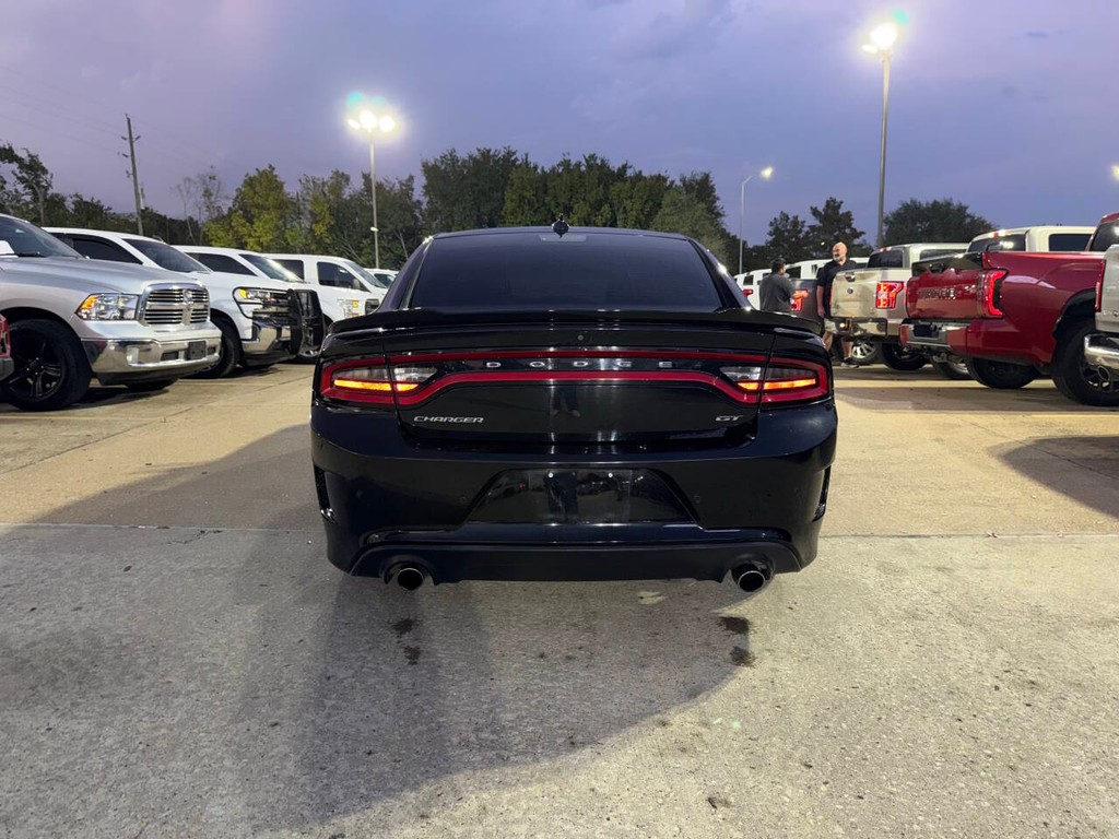 Dodge Charger Vehicle Full-screen Gallery Image 34