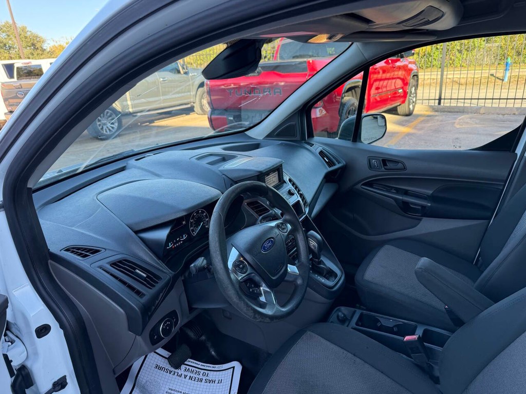 Ford Transit Connect Van Vehicle Full-screen Gallery Image 06