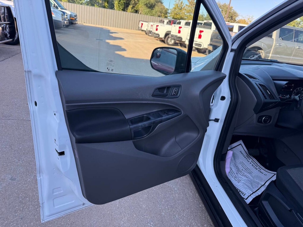 Ford Transit Connect Van Vehicle Full-screen Gallery Image 08