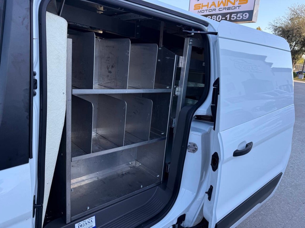 Ford Transit Connect Van Vehicle Full-screen Gallery Image 12