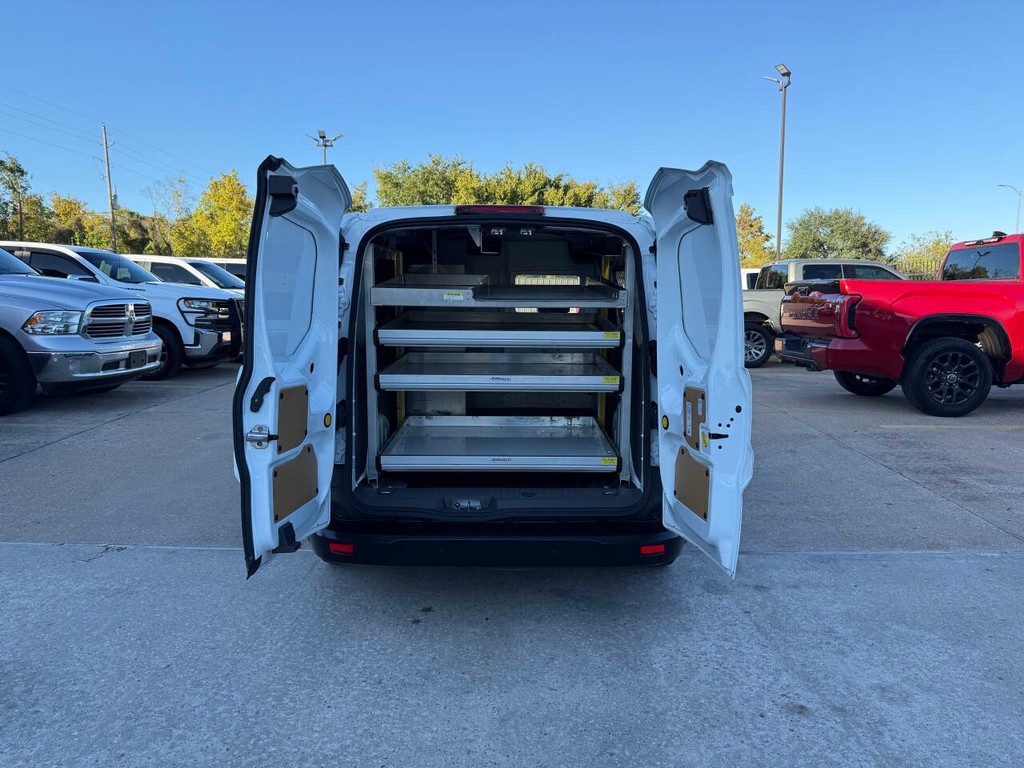 Ford Transit Connect Van Vehicle Full-screen Gallery Image 15