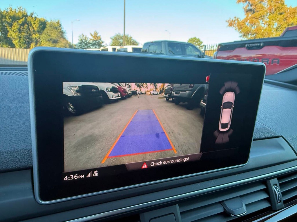 Audi A5 Sportback Vehicle Full-screen Gallery Image 26