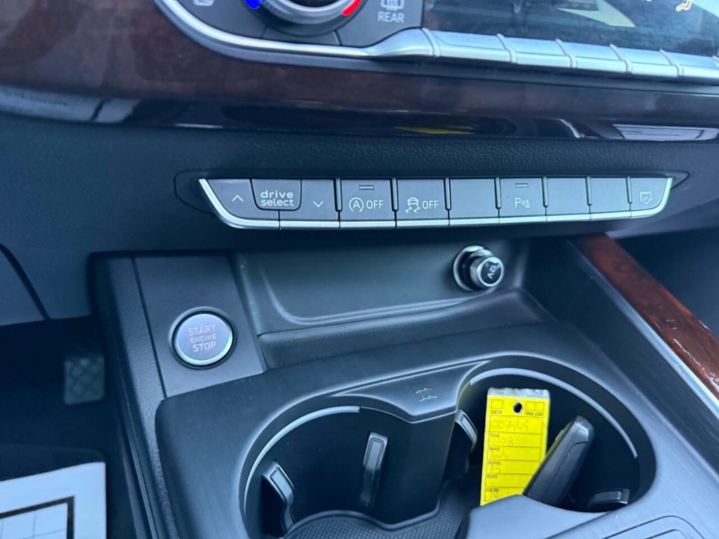 Audi A5 Sportback Vehicle Full-screen Gallery Image 29