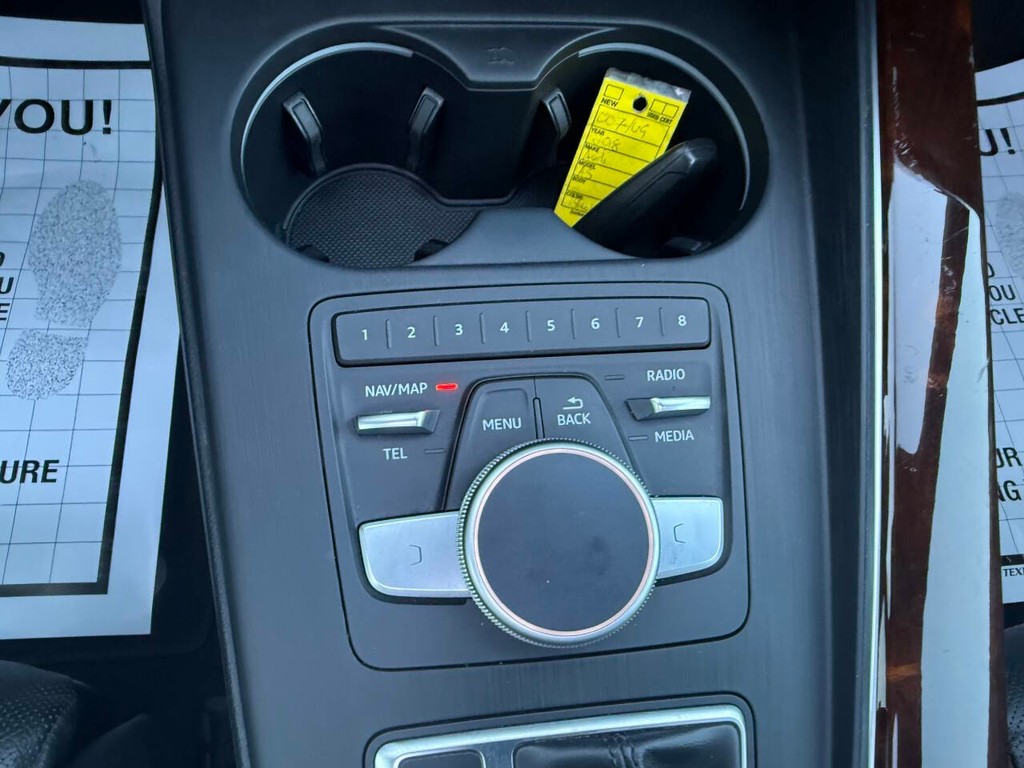 Audi A5 Sportback Vehicle Full-screen Gallery Image 30