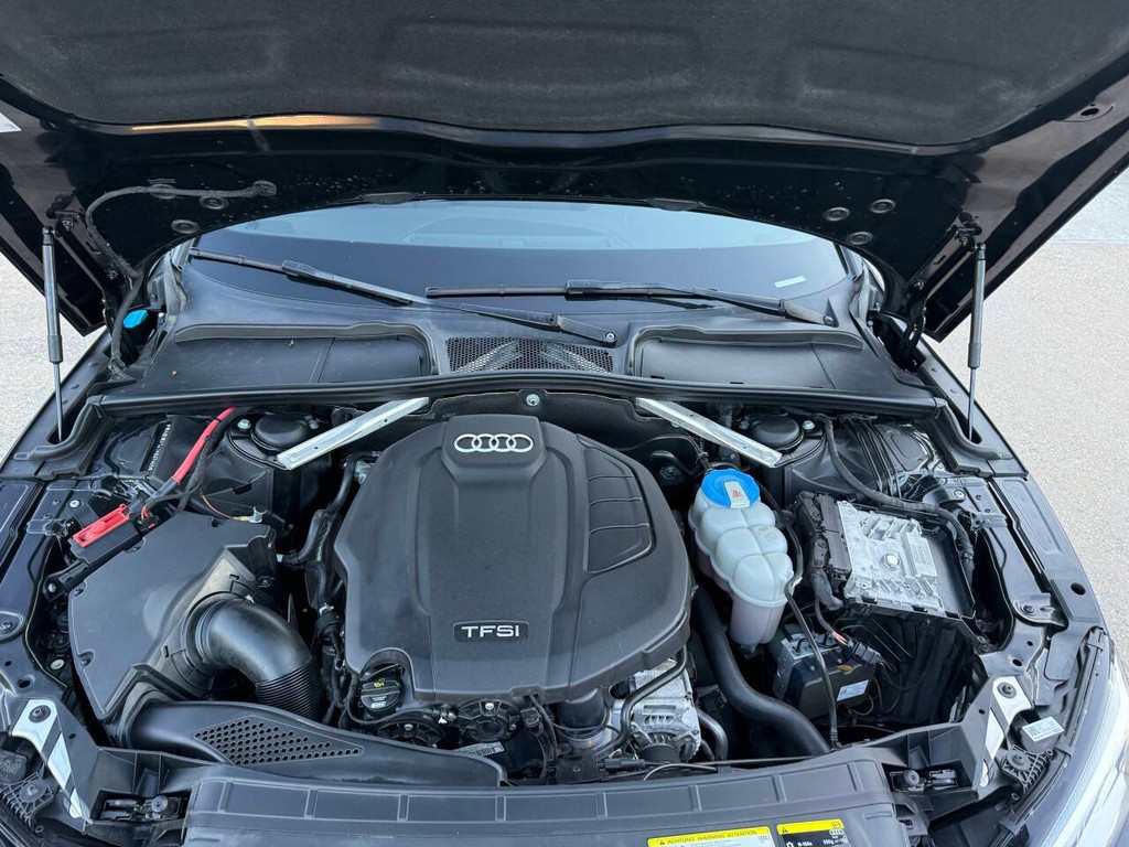 Audi A5 Sportback Vehicle Full-screen Gallery Image 38