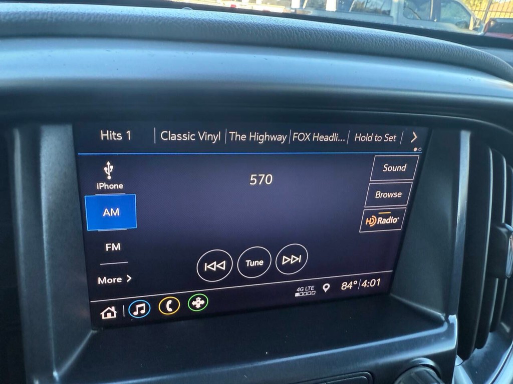 Chevrolet Colorado Vehicle Full-screen Gallery Image 25