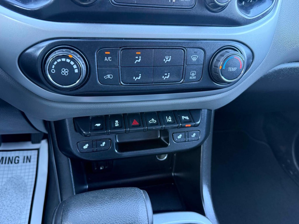 Chevrolet Colorado Vehicle Full-screen Gallery Image 28