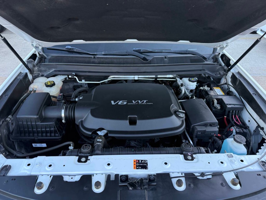 Chevrolet Colorado Vehicle Full-screen Gallery Image 34