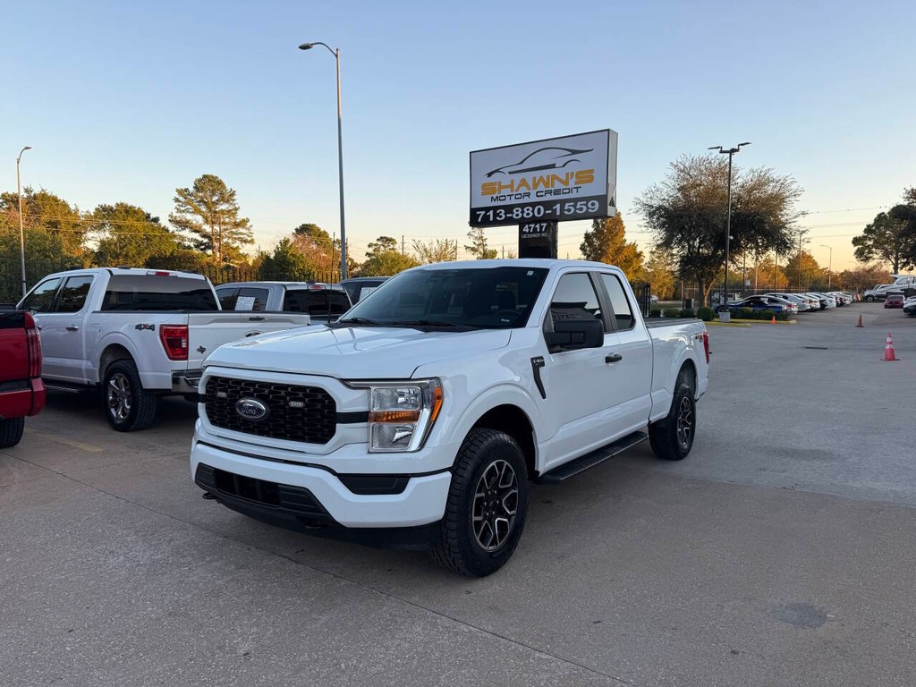 Ford F-150 Vehicle Full-screen Gallery Image 03