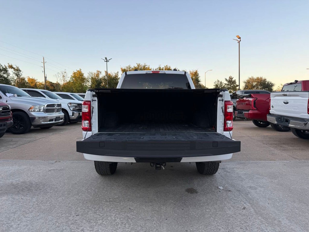 Ford F-150 Vehicle Full-screen Gallery Image 37