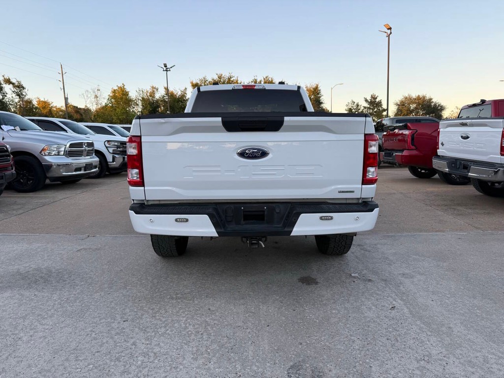 Ford F-150 Vehicle Full-screen Gallery Image 38