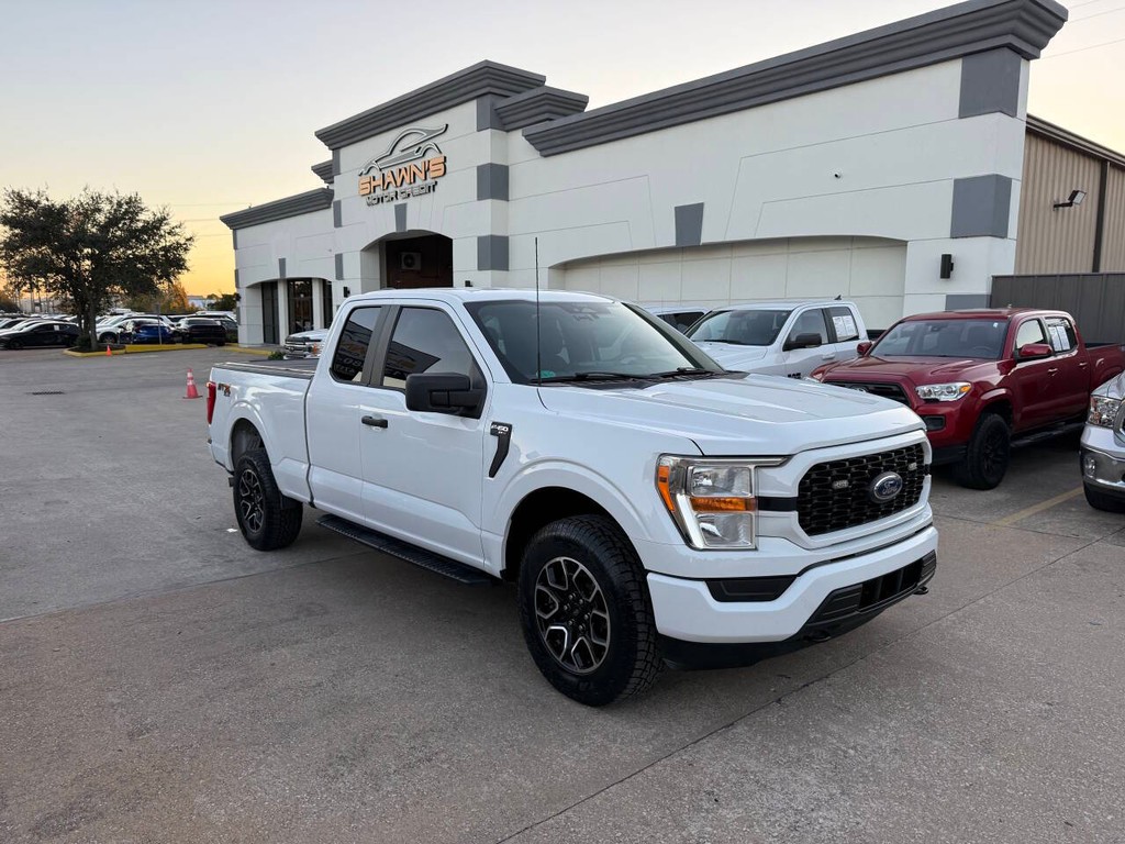 Ford F-150 Vehicle Full-screen Gallery Image 41