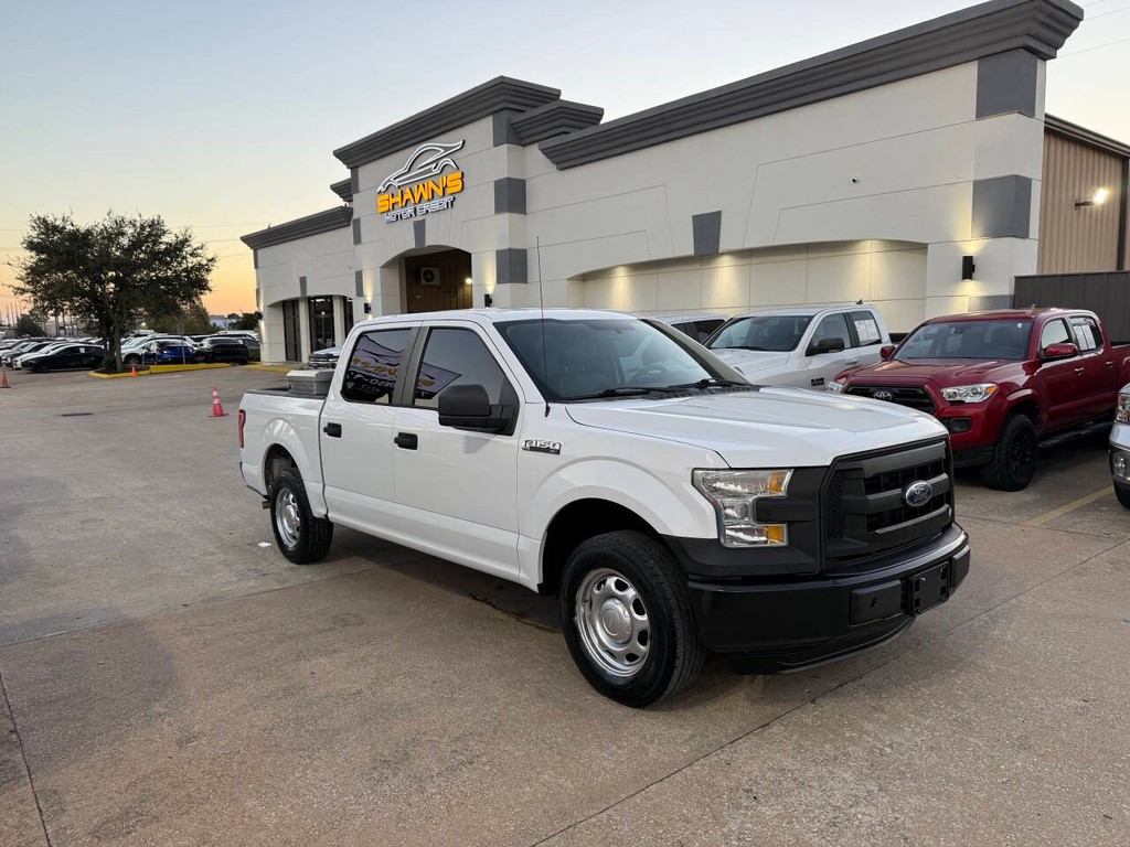 Ford F-150 Vehicle Full-screen Gallery Image 02